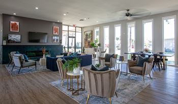 Leasing office/clubhouse